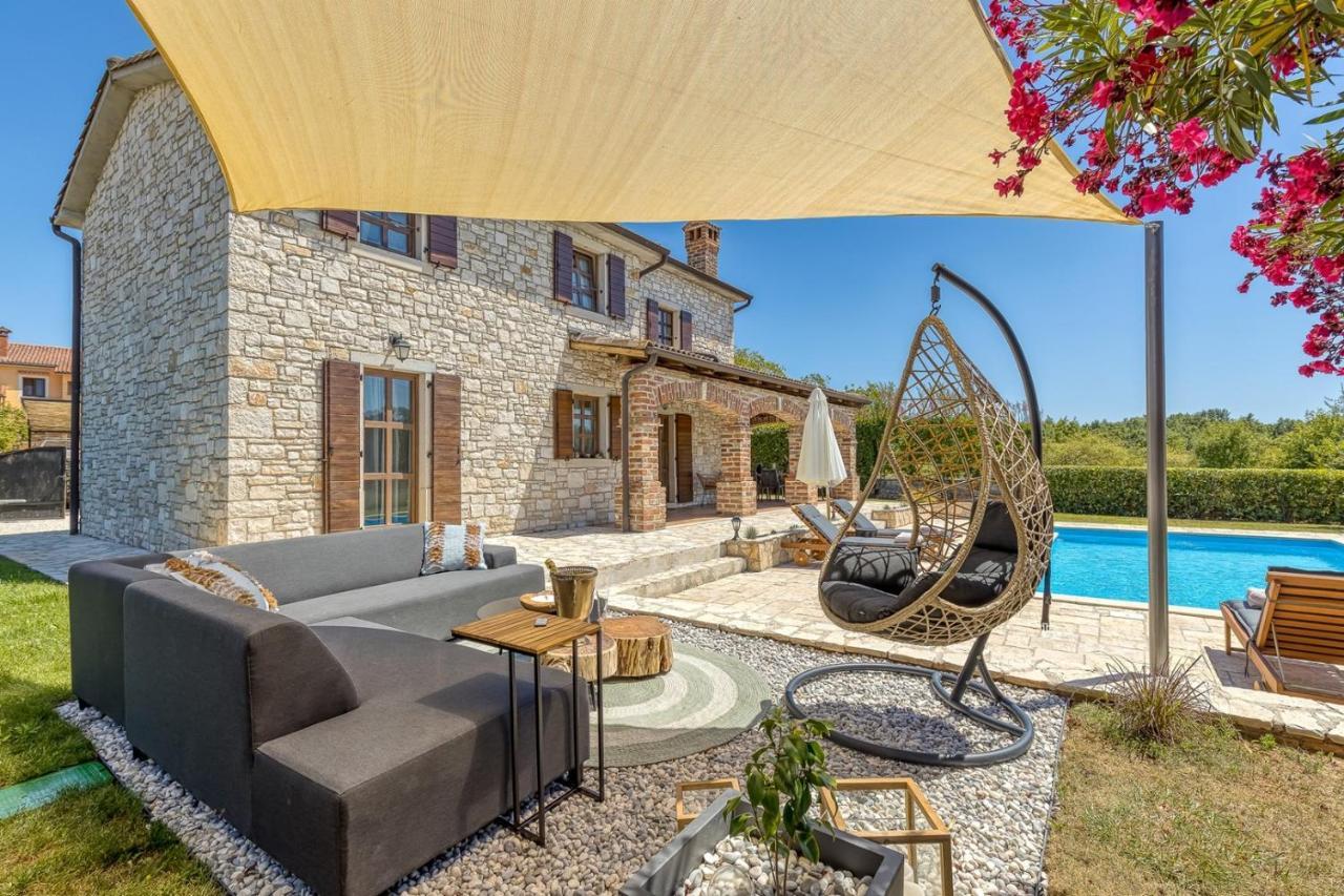 Villa Santolina Baderna Luaran gambar