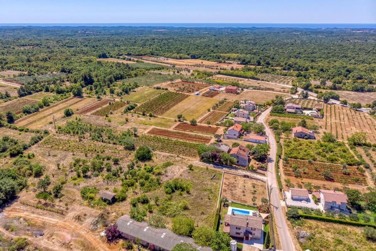 Villa Santolina Baderna Luaran gambar