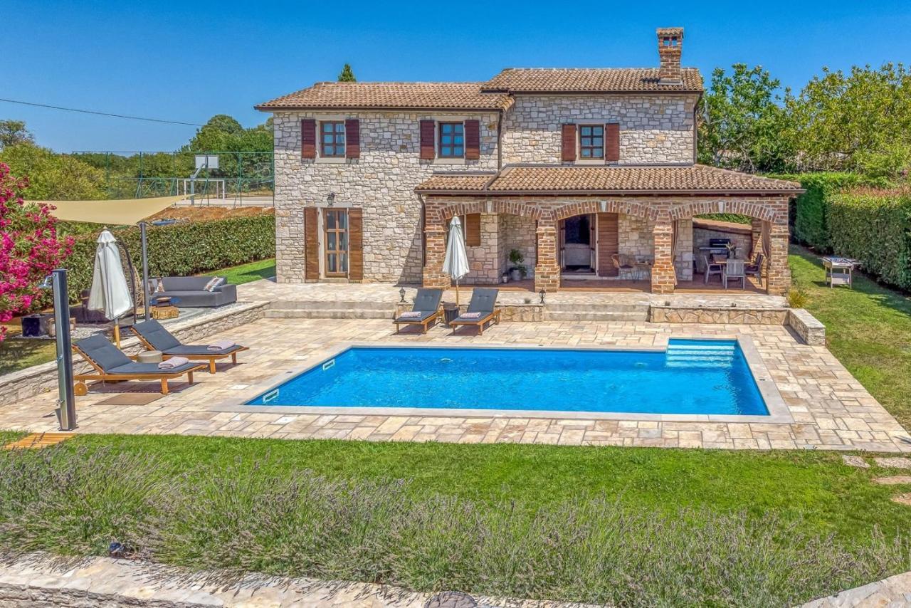Villa Santolina Baderna Luaran gambar