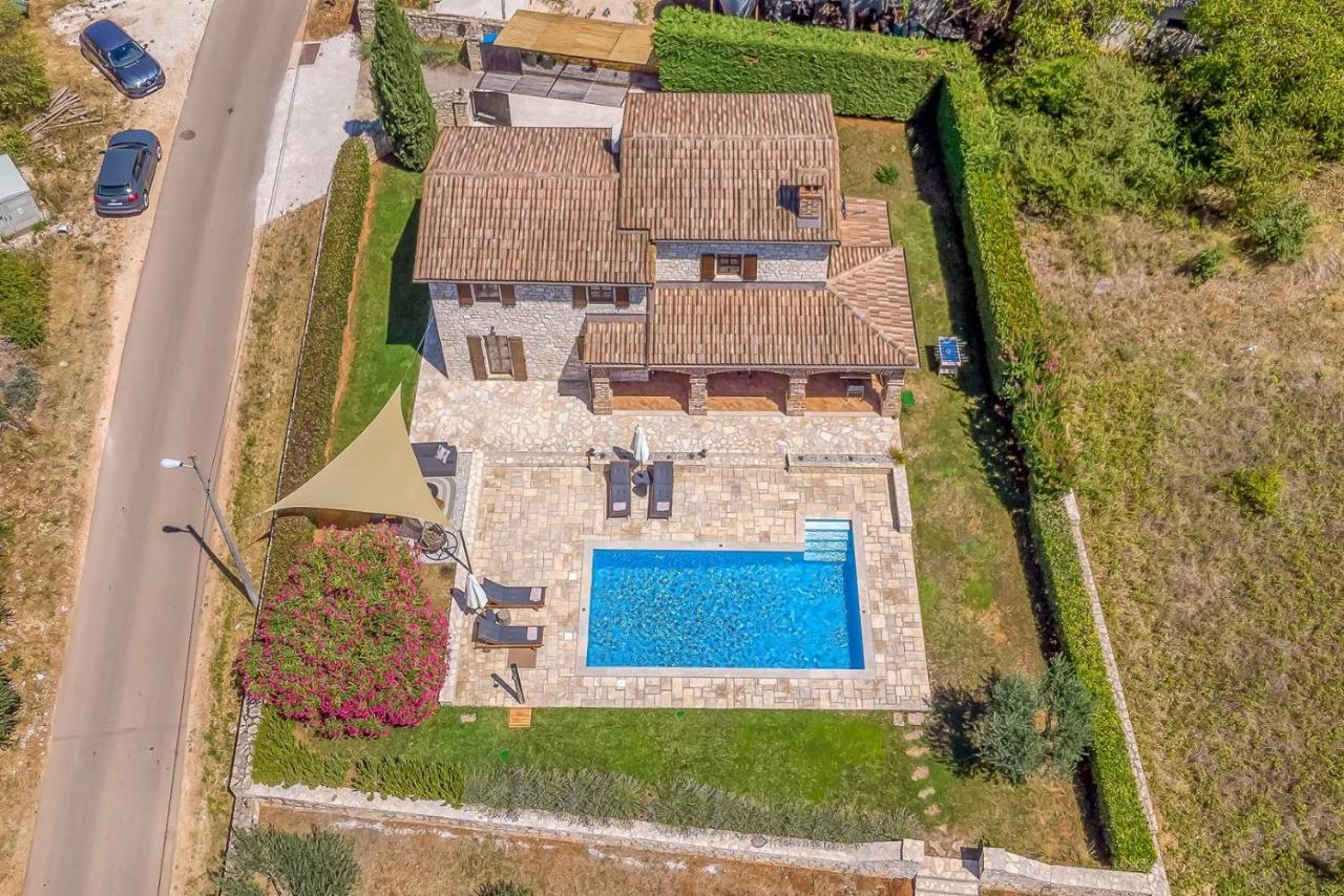 Villa Santolina Baderna Luaran gambar