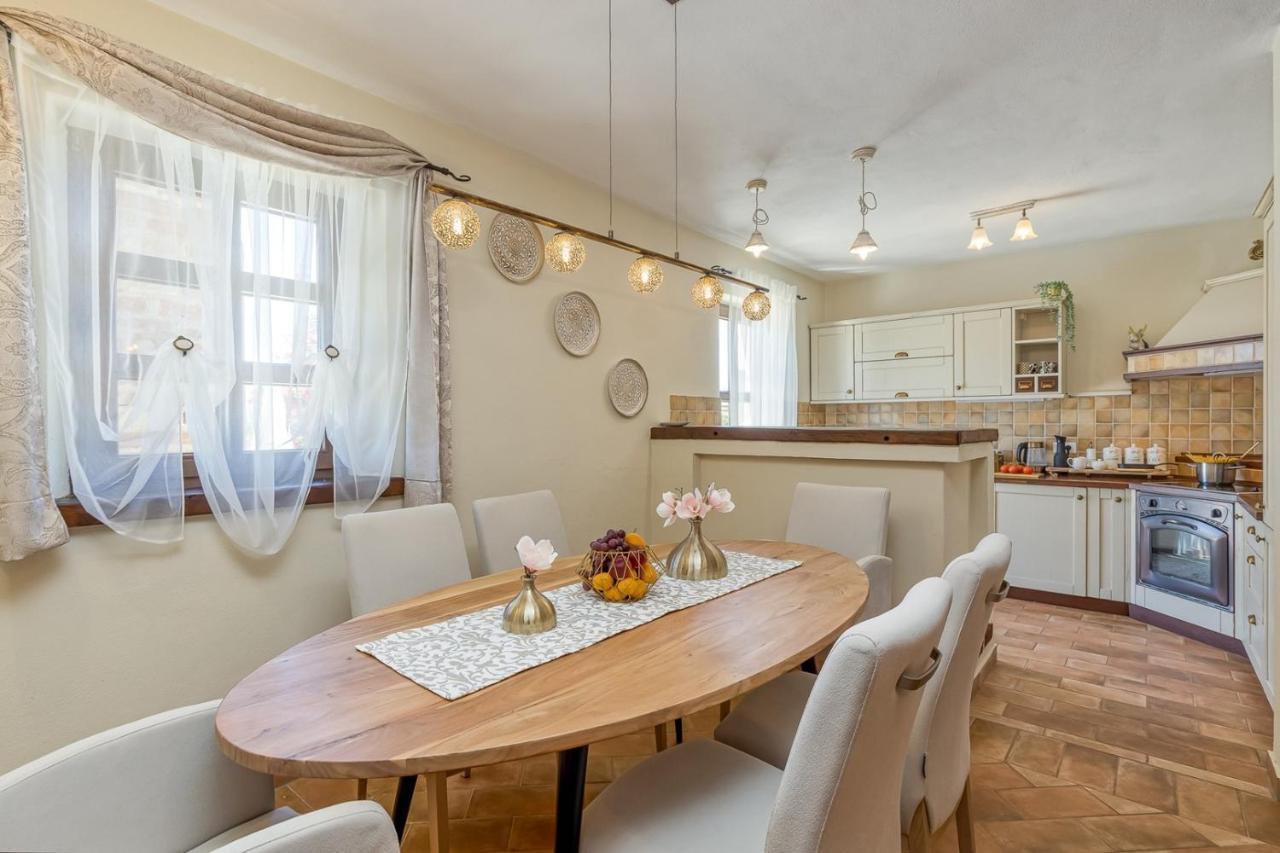 Villa Santolina Baderna Luaran gambar
